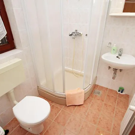 With Parking Space - Diklo, - 5908 Appartement Zadar