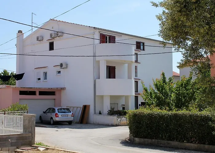 With Parking Space - Diklo, - 5908 *