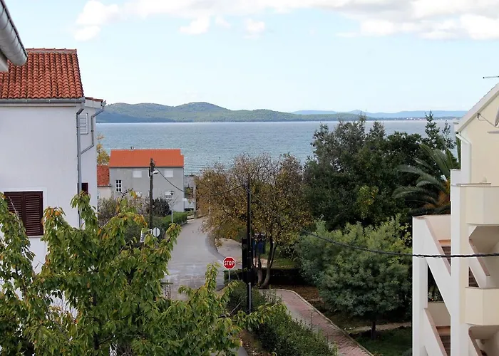 With Parking Space - Diklo, - 5908